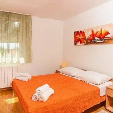 Ferienwohnung Fuer 4 Personen Ca 55 Qm In Zadar, Dalmatien Und Umgebung - B56474 شقة
