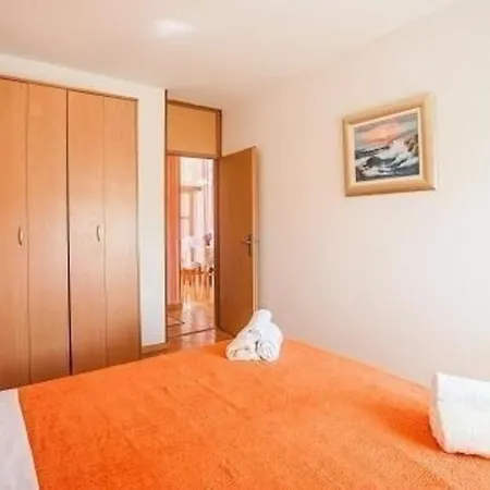 Apartman Ferienwohnung Fuer 4 Personen Ca 55 Qm In Zadar, Dalmatien Und Umgebung - B56474