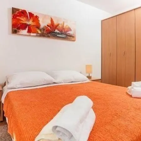Ferienwohnung Fuer 4 Personen Ca 55 Qm In Zadar, Dalmatien Und Umgebung - B56474 Zadar