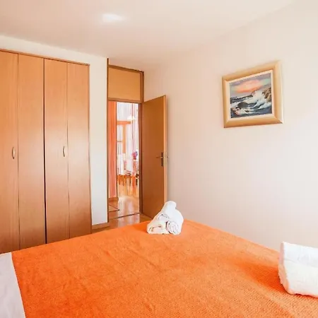 Apartman Ferienwohnung Fuer 4 Personen Ca 55 Qm In Zadar, Dalmatien Und Umgebung - B56474