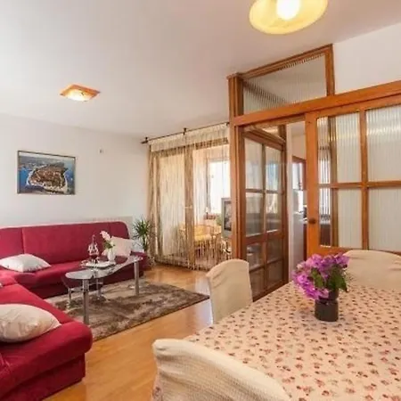 Ferienwohnung Fuer 4 Personen Ca 55 Qm In Zadar, Dalmatien Und Umgebung - B56474 Apartman *