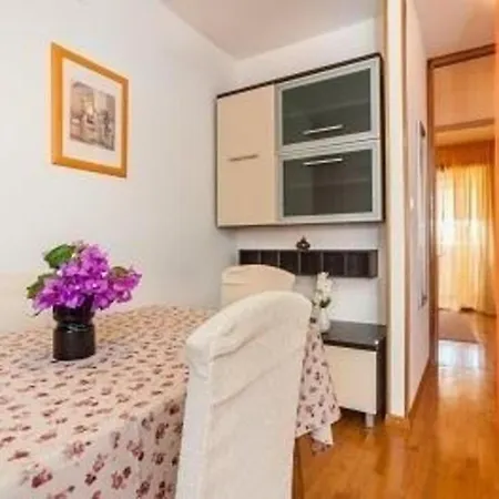 Ferienwohnung Fuer 4 Personen Ca 55 Qm In Zadar, Dalmatien Und Umgebung - B56474 Apartman *
